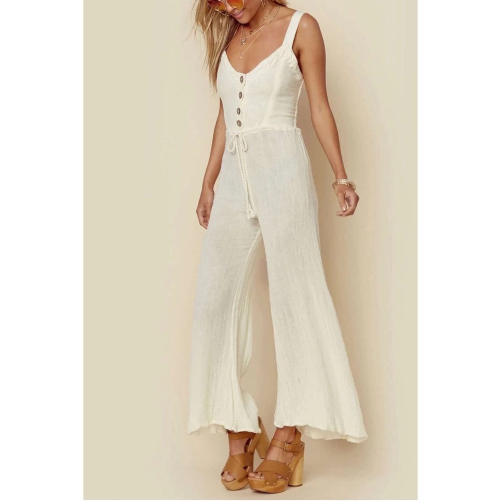 Giant Daisy Jumpsuit by Jen’s Pirate Booty